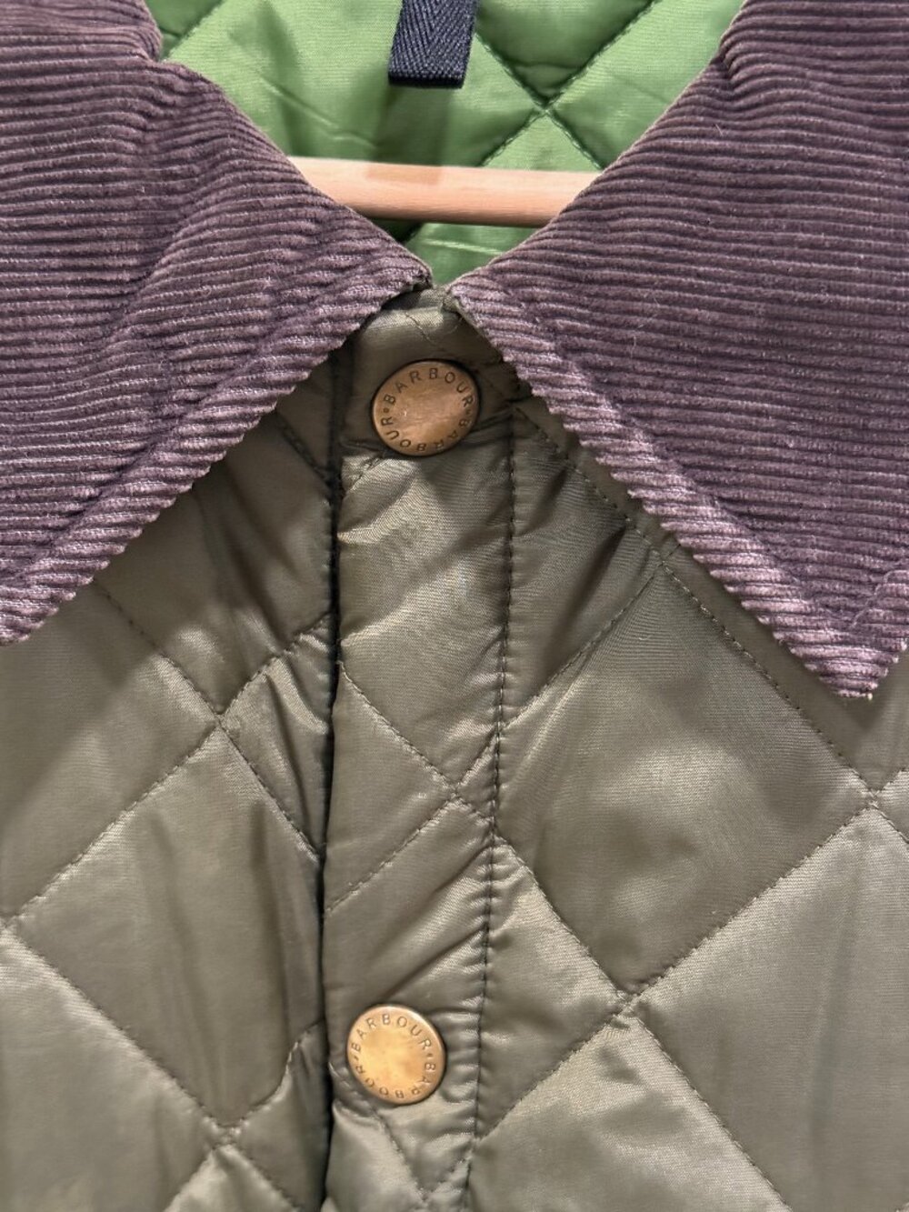 Barbour Liddesdale Quilted Jacket Olive Green Men’s (MQU0001) Corduroy Collar - Picture 3 of 7
